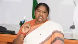 Seethakka Leads Grassroots Drive for Cleanliness, Conservation, and Women’s Empowerment