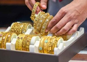 Gold surges 0.19 pc this week amid persistent geopolitical tensions