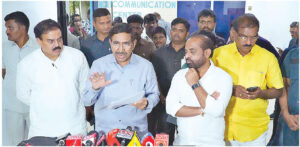False propaganda on Amaravati constructions should be avoided: Minister Narayana