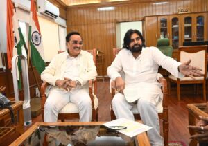 AP Deputy CM Pawan Kalyan Meets Union Minister C.R.Patil In Delhi And Discusses Water Conservation
