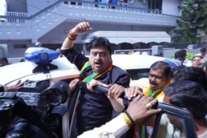 BJP leaders Ramchandra Rao and Rakesh Reddy arrest