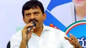 Telangana government takes key decision on 22-A issues.. Green signal for land registrations