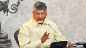 CM Chandrababu reviews storm Arnab.. Monitoring the situation with CCTV cameras